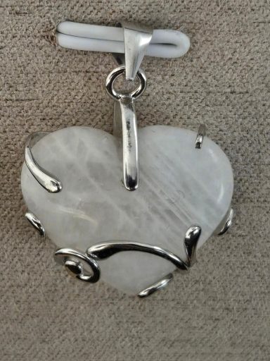 Pendentif cœur argent et cristal de roche