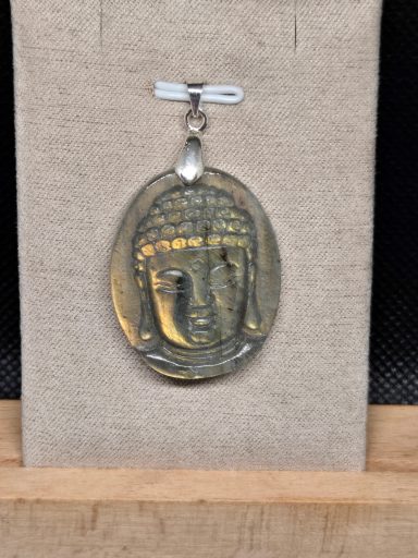 Pendentif en argent et labradorite