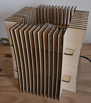 Lampes moderne carrée en bois naturelle